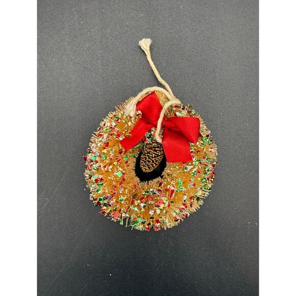 Set of 6 Vintage 1950s Mini Bottle Brush Christmas Wreaths – 3" - Picture 4 of 8